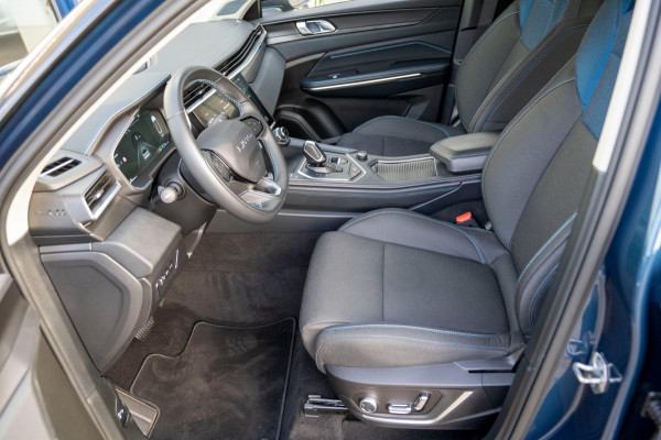 Lynk & Co 01 1.5 261PK Plugin Hybrid | Prijs rijklaar incl. 12 mnd garantie | Trekhaak Navi Panodak Led Keyless ACC Blindspot