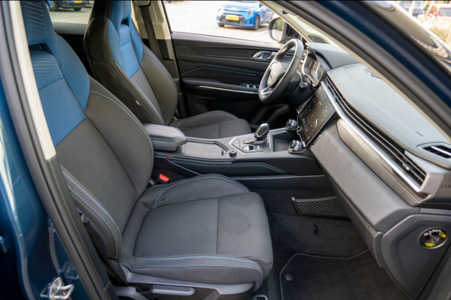 Lynk & Co 01 1.5 261PK Plugin Hybrid | Prijs rijklaar incl. 12 mnd garantie | Trekhaak Navi Panodak Led Keyless ACC Blindspot