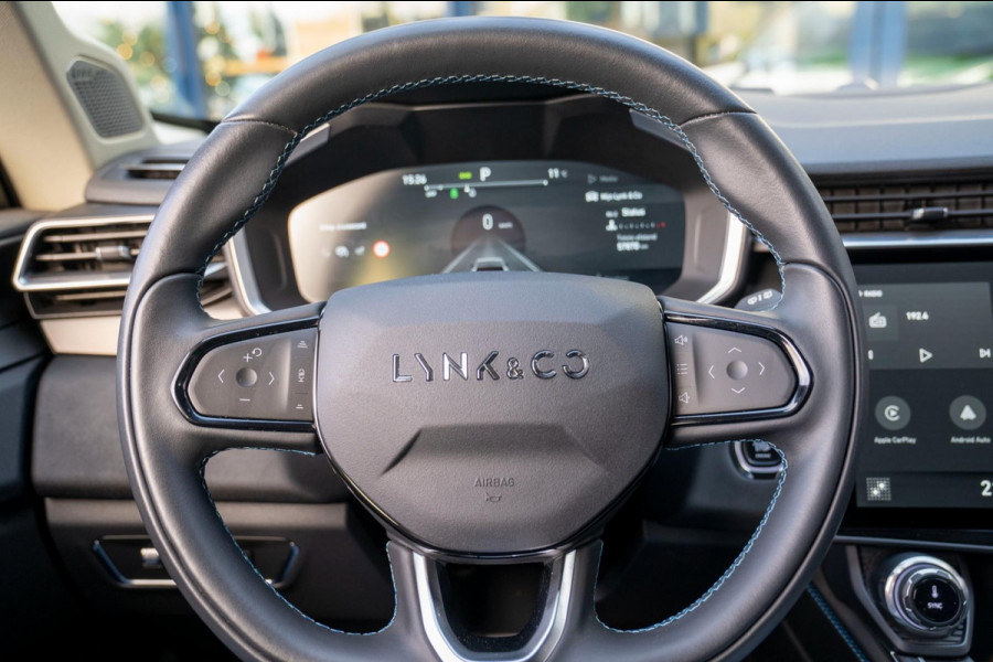 Lynk & Co 01 1.5 261PK Plugin Hybrid | Prijs rijklaar incl. 12 mnd garantie | Trekhaak Navi Panodak Led Keyless ACC Blindspot