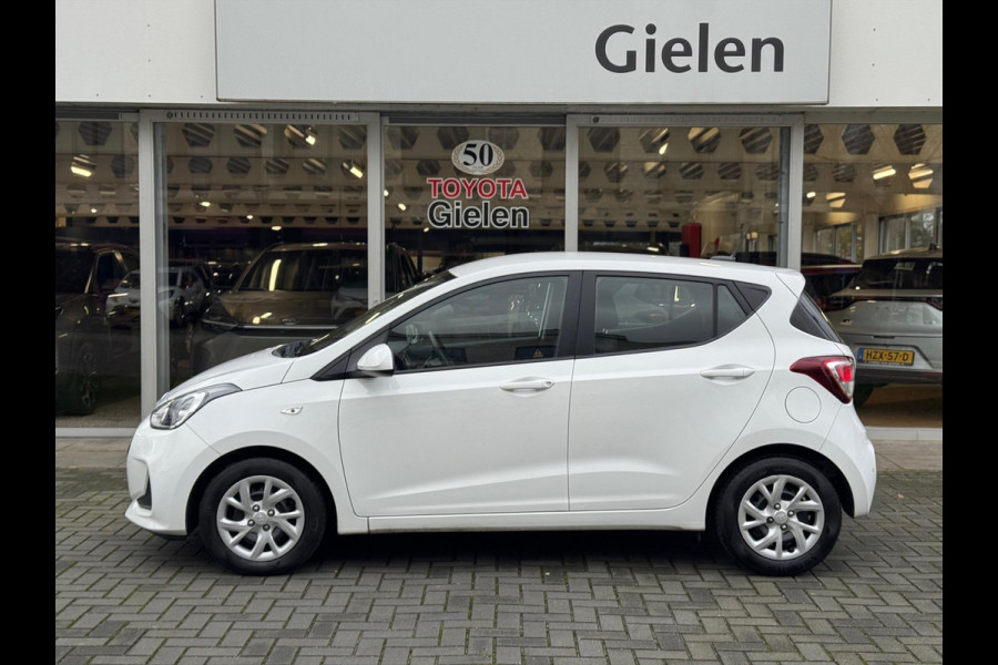Hyundai i10 1.0i 66pk Comfort | Eerste eigenaar, Parkeersensoren, Cruise control, Airconditioning, Navigatie