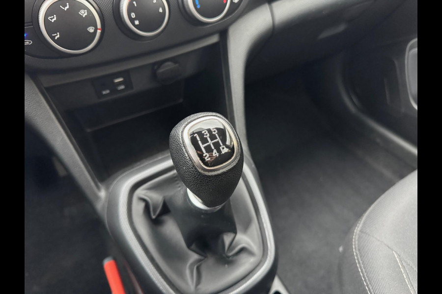 Hyundai i10 1.0i 66pk Comfort | Eerste eigenaar, Parkeersensoren, Cruise control, Airconditioning, Navigatie