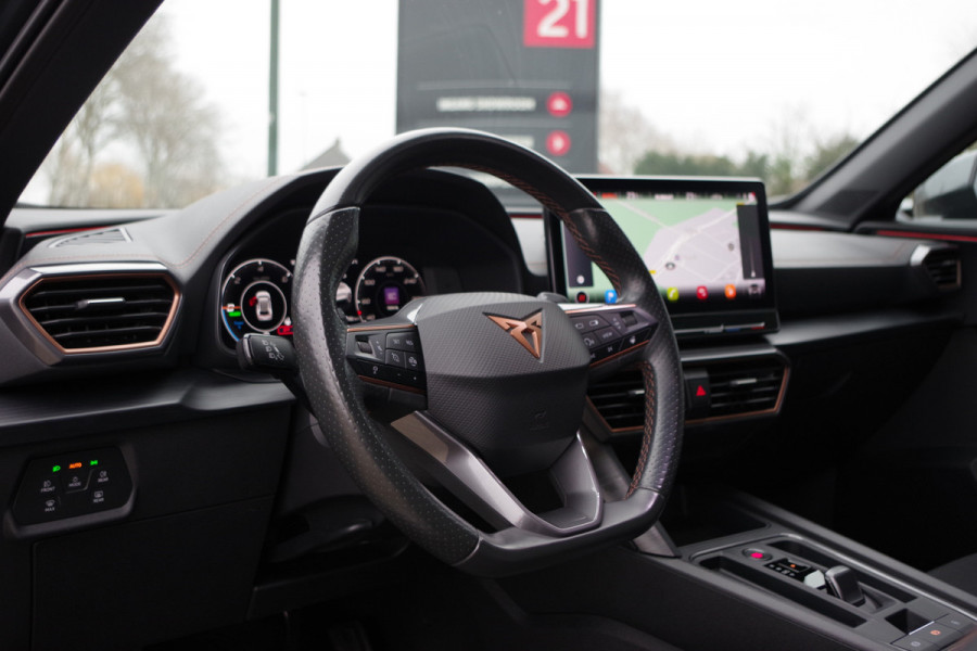 CUPRA Formentor 1.4 e-Hybrid VZ 245 PK Copper Edition, Trekhaak, Camera, Memory, Adap. Cruise Control, keyless