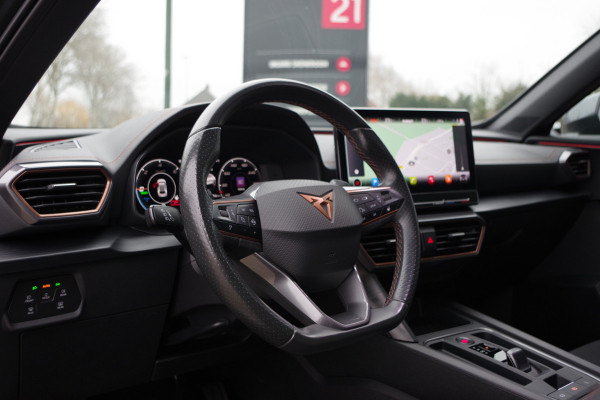 CUPRA Formentor 1.4 e-Hybrid VZ 245 PK Copper Edition, Trekhaak, Camera, Memory, Adap. Cruise Control, keyless
