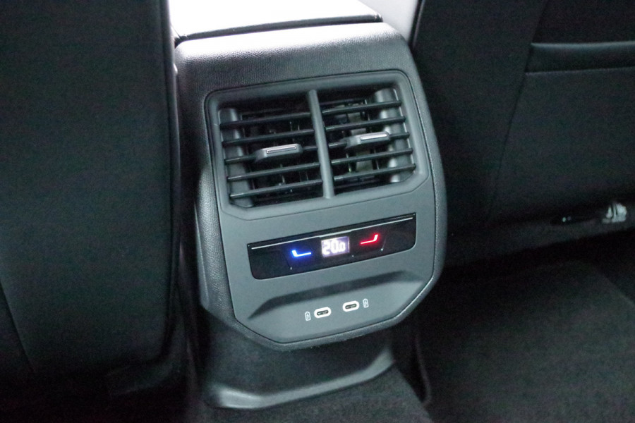 CUPRA Formentor 1.4 e-Hybrid VZ 245 PK Copper Edition, Trekhaak, Camera, Memory, Adap. Cruise Control, keyless