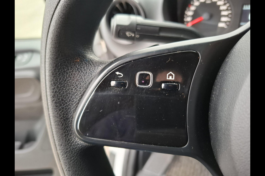 Mercedes-Benz Sprinter 211 2.2 CDI L2H2 AUTOMAAT / TREKHAAK / NAVI / EURO 6 / CARPLAY