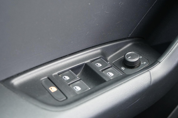 Audi A1 Sportback 30 TFSI epic 115PK + APPLE CARPLAY / CRUISE CONTROL / S-LINE EXTERIEUR