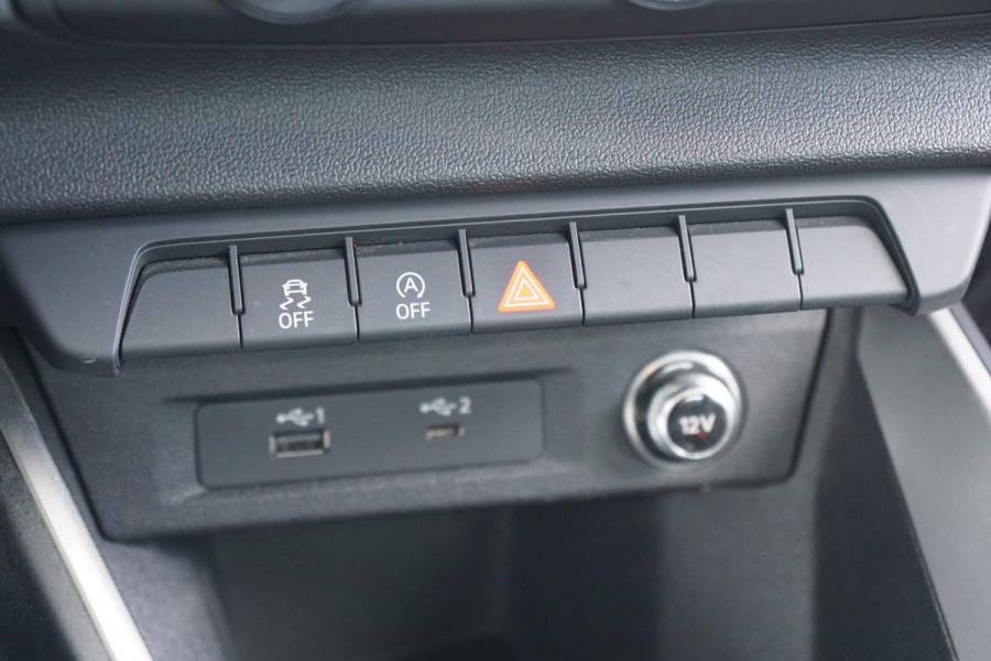 Audi A1 Sportback 30 TFSI epic 115PK + APPLE CARPLAY / CRUISE CONTROL / S-LINE EXTERIEUR