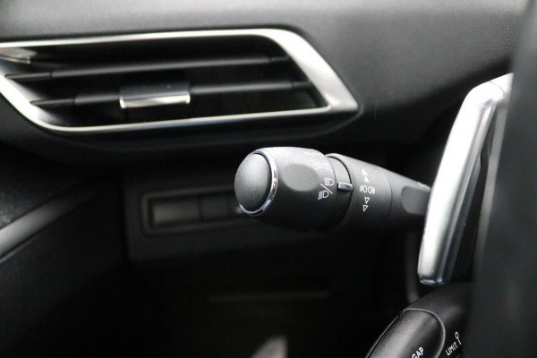 Peugeot 5008 1.2 *130PK*AUTOM.*ECC*CRUISE*NAVI*HAAK*PANO*