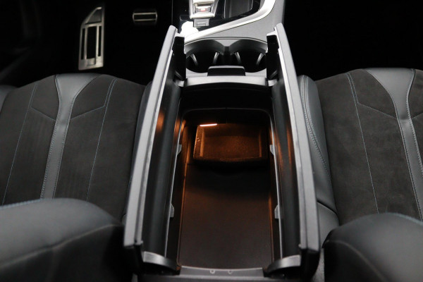 Peugeot 5008 1.2 *130PK*AUTOM.*ECC*CRUISE*NAVI*HAAK*PANO*