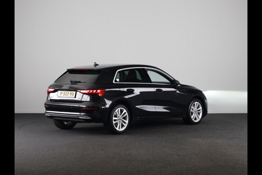 Audi A3 Sportback 30 TFSI Advanced edition 110 pk S-tronic | Navigatie | Parkeersensoren achter | Cruise control | LED koplampen | Apple Carplay/Android Auto |