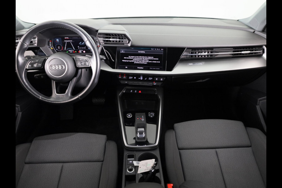 Audi A3 Sportback 30 TFSI Advanced edition 110 pk S-tronic | Navigatie | Parkeersensoren achter | Cruise control | LED koplampen | Apple Carplay/Android Auto |