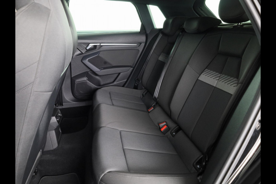 Audi A3 Sportback 30 TFSI Advanced edition 110 pk S-tronic | Navigatie | Parkeersensoren achter | Cruise control | LED koplampen | Apple Carplay/Android Auto |