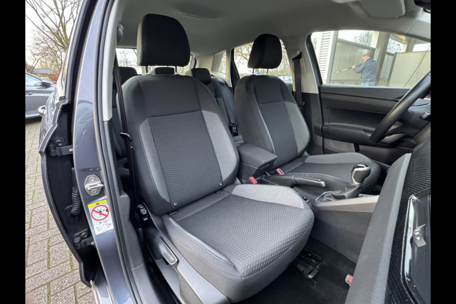 Volkswagen Polo 1.0 TSI Life Cruise control/PDC/Apple carplay-Android auto