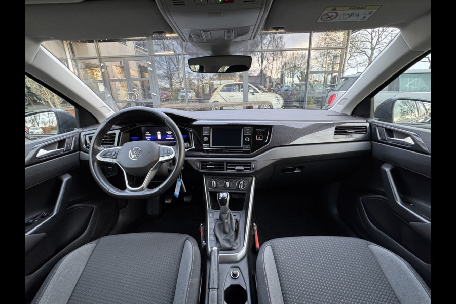 Volkswagen Polo 1.0 TSI Life Cruise control/PDC/Apple carplay-Android auto