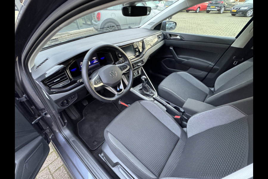 Volkswagen Polo 1.0 TSI Life Cruise control/PDC/Apple carplay-Android auto