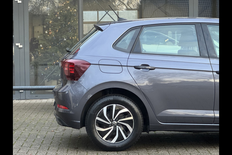Volkswagen Polo 1.0 TSI Life Cruise control/PDC/Apple carplay-Android auto