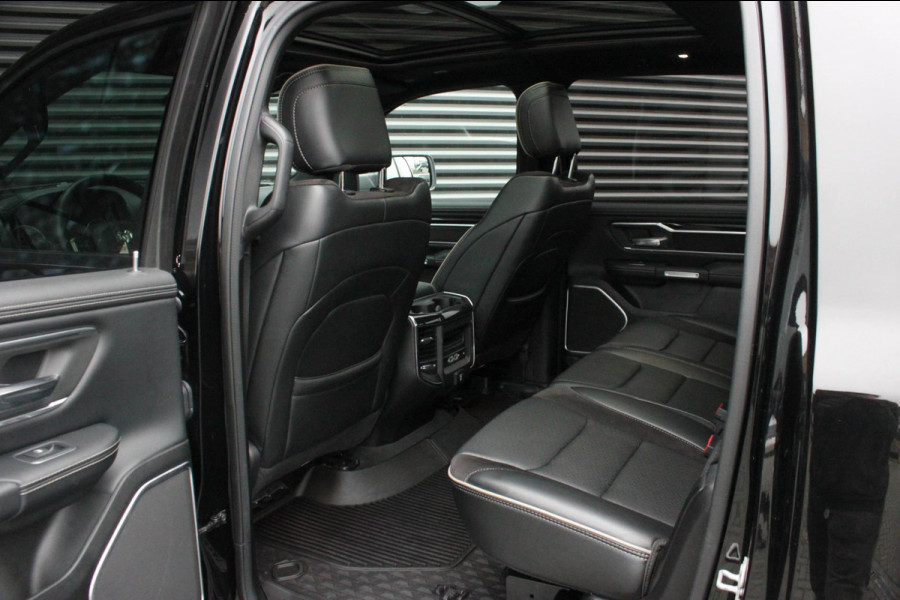 Dodge Ram 1500 5.7 V8 4x4 CREW CAB LIMITED 2020 100DKM / NIEUWSTAAT / COMPLETE HISTORY / FULL OPTIONS / VERBREED / GROOT NAVI