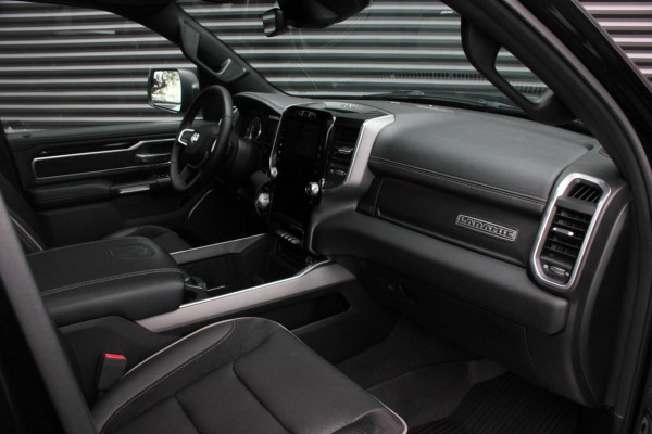 Dodge Ram 1500 5.7 V8 4x4 CREW CAB LIMITED 2020 100DKM / NIEUWSTAAT / COMPLETE HISTORY / FULL OPTIONS / VERBREED / GROOT NAVI