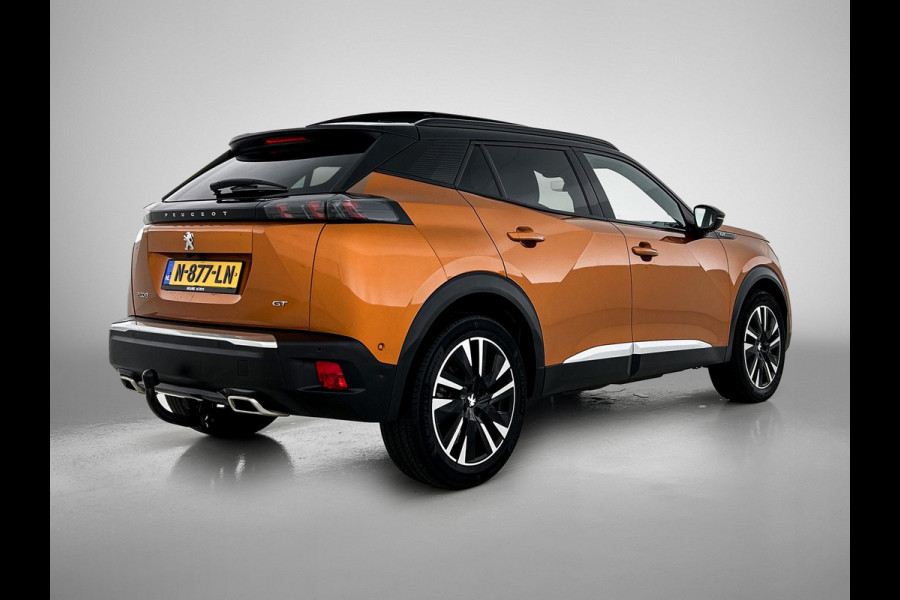 Peugeot 2008 1.2 131PK Automaat / GT Pack / Panoramadak / Trekhaak /  HiFi-systeem FOCAL /1/2 Leder / Naviagatie  /  Pdc+Camera / / Apk nieuw