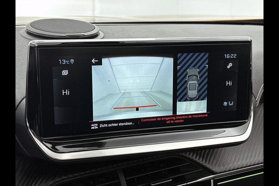 Peugeot 2008 1.2 131PK Automaat / GT Pack / Panoramadak / Trekhaak /  HiFi-systeem FOCAL /1/2 Leder / Naviagatie  /  Pdc+Camera / / Apk nieuw