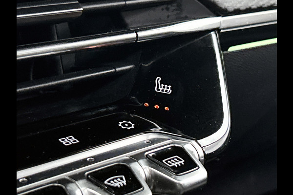 Peugeot 2008 1.2 131PK Automaat / GT Pack / Panoramadak / Trekhaak /  HiFi-systeem FOCAL /1/2 Leder / Naviagatie  /  Pdc+Camera / / Apk nieuw