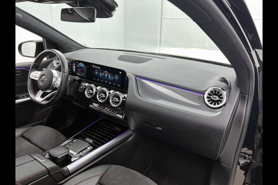Mercedes-Benz B-Klasse 180 Automaat Bus.Solution AMG-Line / Panoramadak / Pdc+Camera / Navigatie / 1/2 Leder / Apk 09-2026