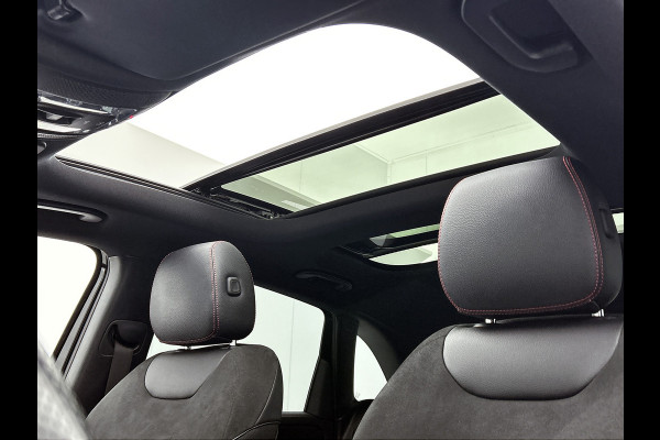 Mercedes-Benz B-Klasse 180 Automaat Bus.Solution AMG-Line / Panoramadak / Pdc+Camera / Navigatie / 1/2 Leder / Apk 09-2026