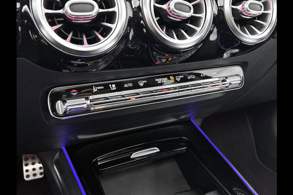 Mercedes-Benz B-Klasse 180 Automaat Bus.Solution AMG-Line / Panoramadak / Pdc+Camera / Navigatie / 1/2 Leder / Apk 09-2026