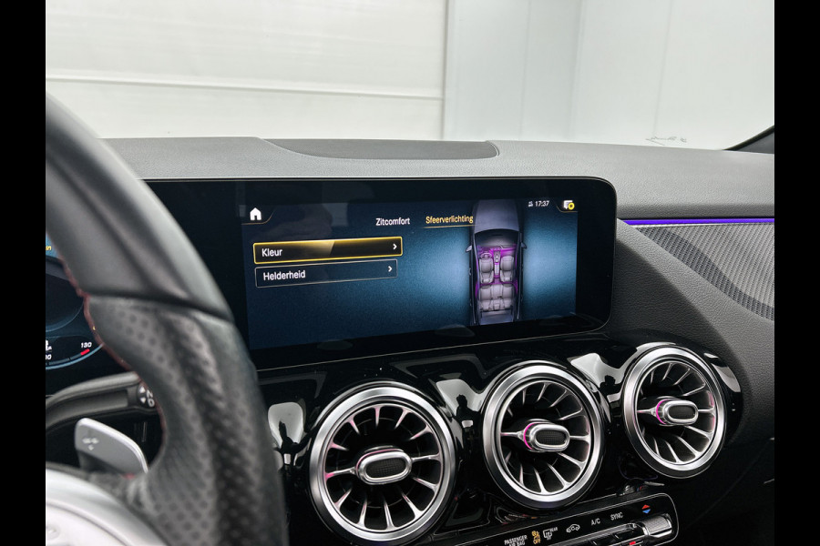 Mercedes-Benz B-Klasse 180 Automaat Bus.Solution AMG-Line / Panoramadak / Pdc+Camera / Navigatie / 1/2 Leder / Apk 09-2026