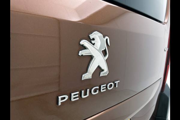 Peugeot Rifter Long 1.2 131PK Automaat GT 7pers. * Distributie vv.bij 95Dkm * / Trekhaak / Airco-ecc. / Pdc+Camera / Navigatie / 2xSchuifdeur / Apk 03-2027
