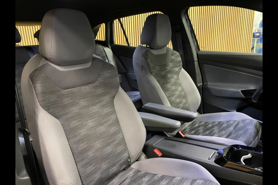 Volkswagen ID.4 Pro 77 kWh|96% SOH|GROTE ACCU|HUD|ACC|CARPLAY,ANDROID|STOEL+STUURVERW|CLIMATE+CRUISE|NAV|NAP|NL-AUT|IN. BTW|1e EIG