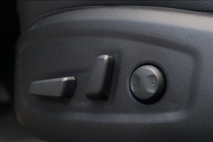 Kia Ceed Sportswagon 1.6 GDI PHEV ExecutiveLine / PANODAK / KEYLESS / DODEHOEK / CAMERA