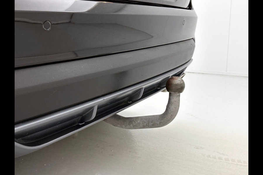 Hyundai Tucson 1.6 CRDi 136PK mild-hybride N-Line / Trekhaak / Navigatie / Camera / 1/2Leder / Airco-ecc./ Stoelverwarming / Apk - nieuw