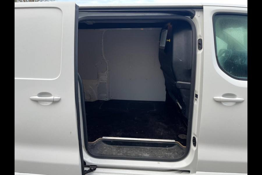 Peugeot Expert 2.0 BlueHDI 120PK L2 Premium / Trekhaak / Navi / App Connect