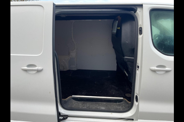 Peugeot Expert 2.0 BlueHDI 120PK L2 Premium / Trekhaak / Navi / App Connect