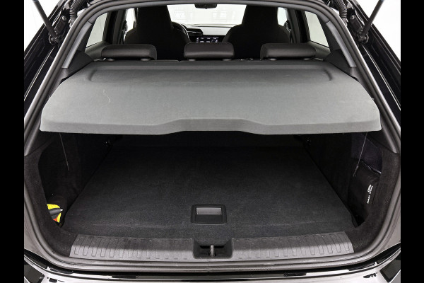 Audi A3 Sportback 30 TFSI Business edition 5Drs. / Virtual cockpit / Airco-ecc./ Navigatie / Pdc / Xenon / Radio multimedia / Apk 11-2026