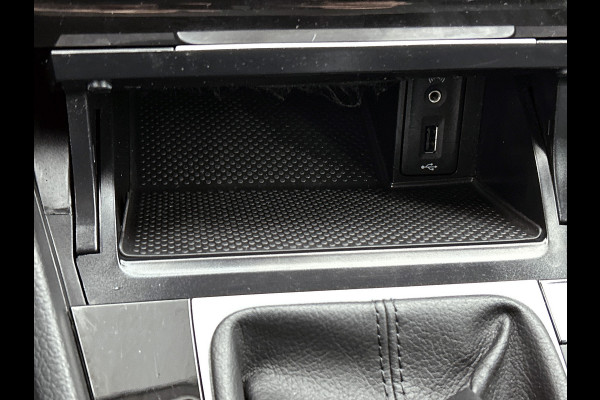 Volkswagen Golf 1.2 TSI Trendline / Navi / Cruise / Lmv 16" / Apple Car Play / Park pilot / Privacy Glass / Stoelverw. / Apk 03-2026