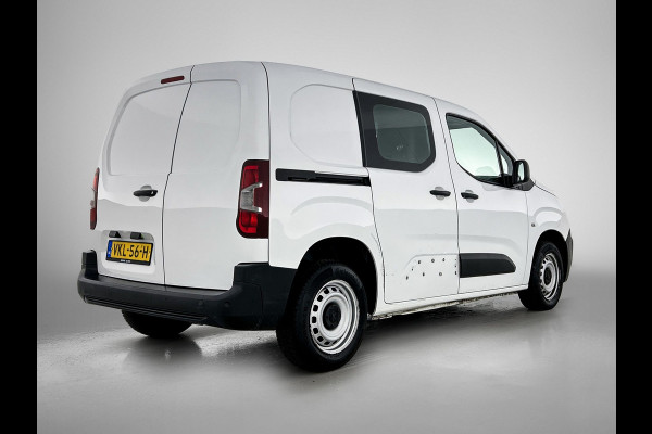 Peugeot Partner 1.2 Benzine 111PK Euro6 *Distributie bij 66Dkm.vervangen* Premium / Airco / Navigatie / Schuifdeur Re./ Radio multimedia / Apk 07-2027