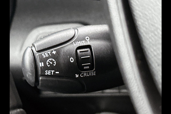 Peugeot Partner 1.2 Benzine 111PK Euro6 *Distributie bij 66Dkm.vervangen* Premium / Airco / Navigatie / Schuifdeur Re./ Radio multimedia / Apk 07-2027