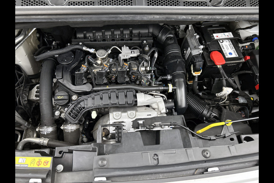 Peugeot Partner 1.2 Benzine 111PK Euro6 *Distributie bij 66Dkm.vervangen* Premium / Airco / Navigatie / Schuifdeur Re./ Radio multimedia / Apk 07-2027