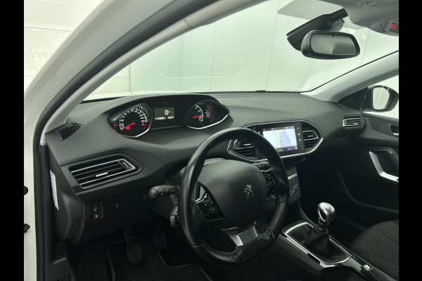 Peugeot 308 SW 1.2 111PK PureTech Active * Distributie vv bij 85Dkm.* / Trekhaak / Navigatie / Airco-ecc./ Pdc./ Radio multimedia / / Apk 02-2028
