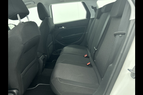 Peugeot 308 SW 1.2 111PK PureTech Active * Distributie vv bij 85Dkm.* / Trekhaak / Navigatie / Airco-ecc./ Pdc./ Radio multimedia / / Apk 02-2028