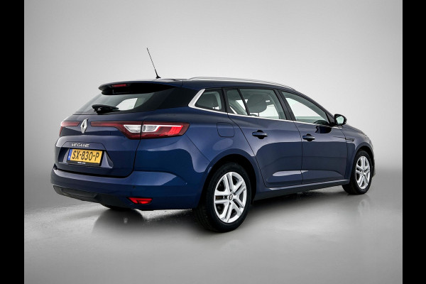 Renault Mégane Estate 1.5 DCi Automaat Euro6 Zen / Distributie vv bij 123Dkm / Cruise / Navi / LED / Carplay / Parkeer sensoren / Apk 06-2026