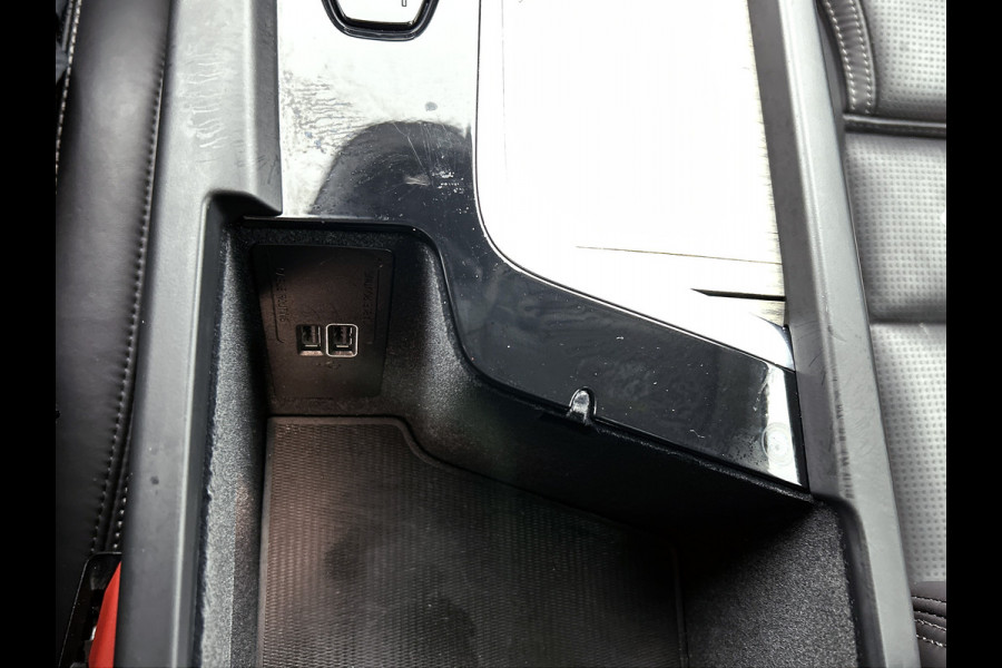 Volvo XC60 2.0 T6 250KW AWD hybrid Inscription / Panoramadak / Trekhaak / Leder lux./Stuur-Stoelverw / Pdc+camera / Audio & Park Ass./ Lighting / Apk 06-2027