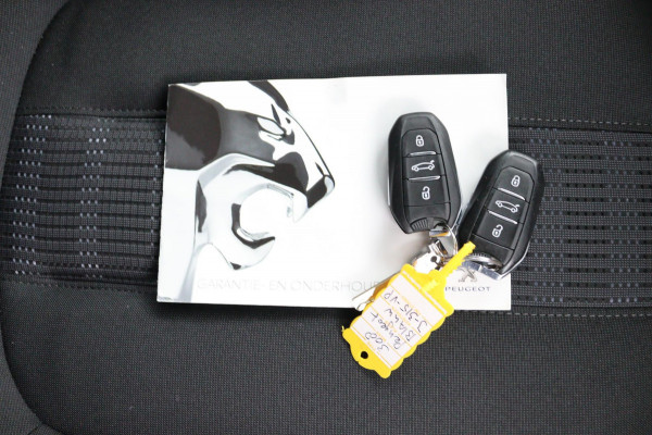 Peugeot 308 SW 1.2 PureTech*AUTOM.*ECC*CRUISE*CAM*