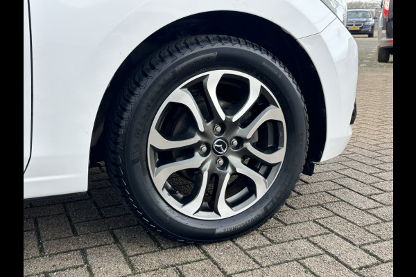 Mazda 2 1.5 Skyactiv-G GT-Mline Navigatie, PDC, Cruise, NAP.