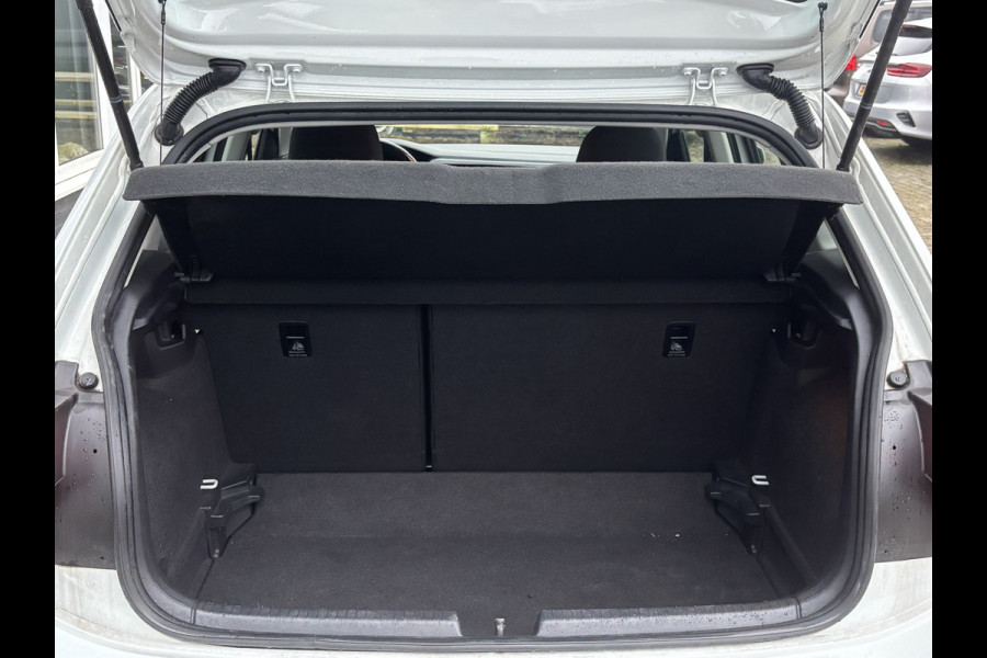 Volkswagen Polo 1.0 TSI Life | Virtual Cockpit | Stoelverwarming | Apple Carplay | Cruise