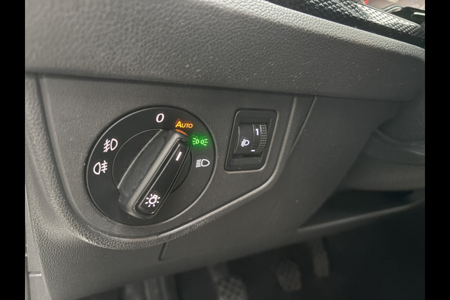 Volkswagen Polo 1.0 TSI Life | Virtual Cockpit | Stoelverwarming | Apple Carplay | Cruise