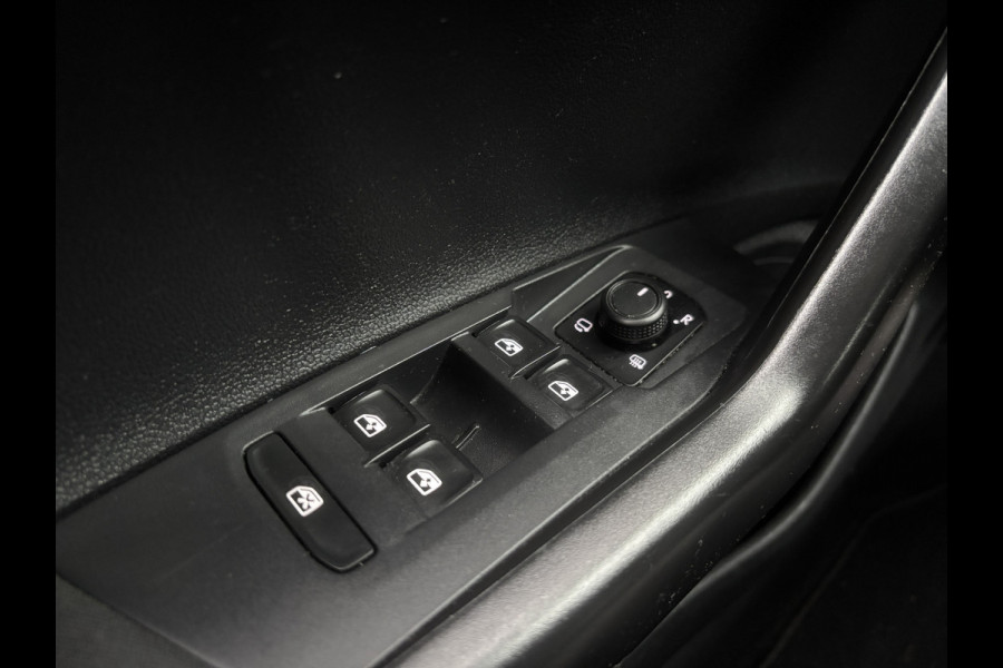 Volkswagen Polo 1.0 TSI Life | Virtual Cockpit | Stoelverwarming | Apple Carplay | Cruise