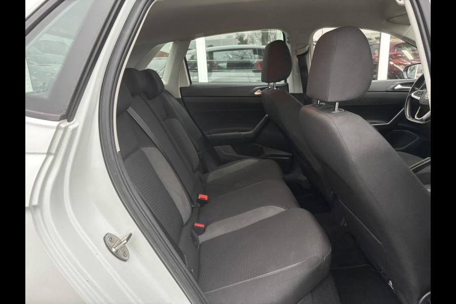 Volkswagen Polo 1.0 TSI Life | Virtual Cockpit | Stoelverwarming | Apple Carplay | Cruise